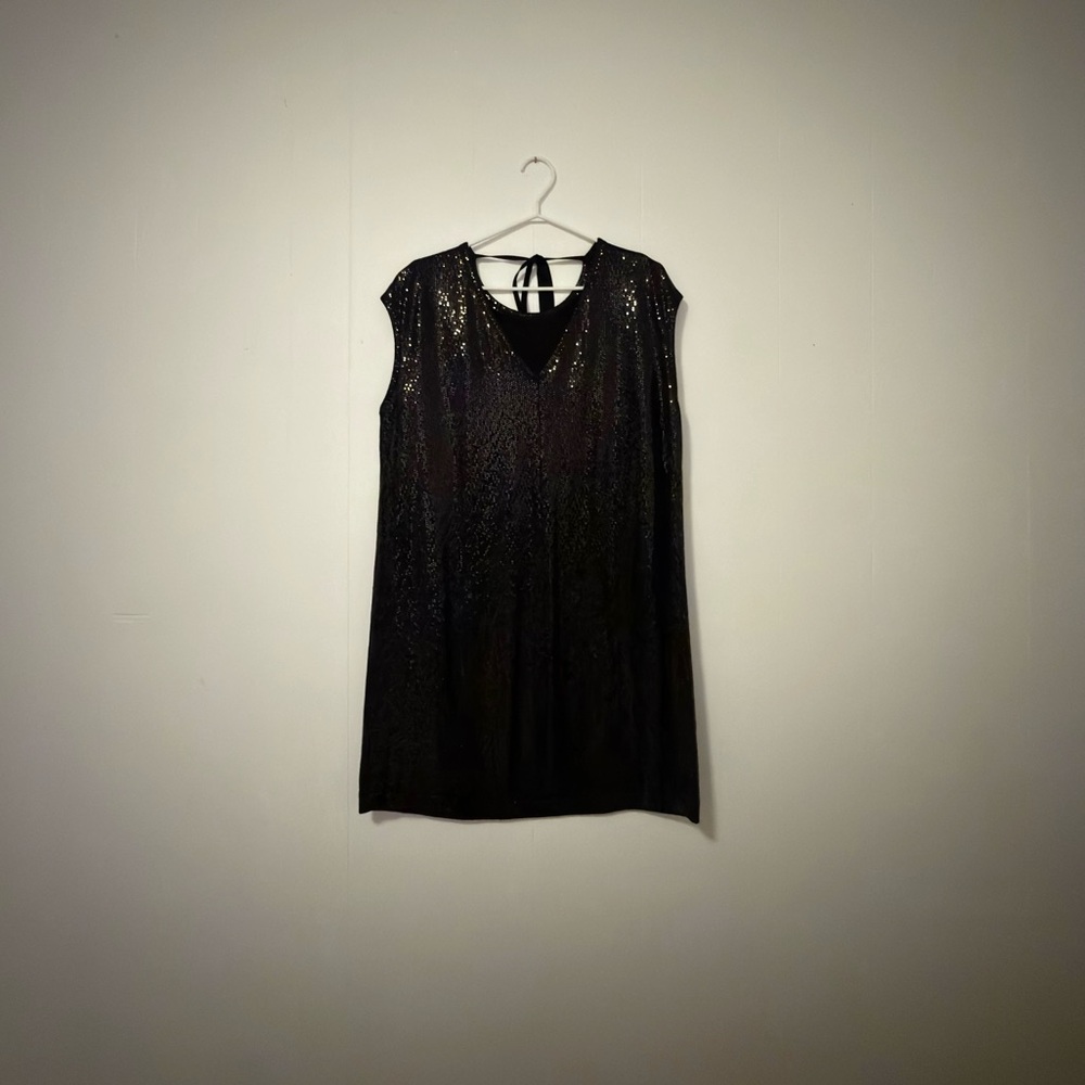 comrags Black Sleeveless Sequin Shift Dress - XL